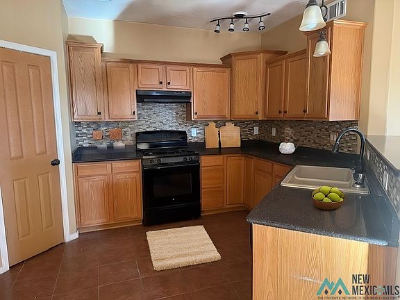 2nd image of 3067 Pueblo Ct