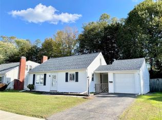 213 Kimble Rd, Vestal, NY 13850