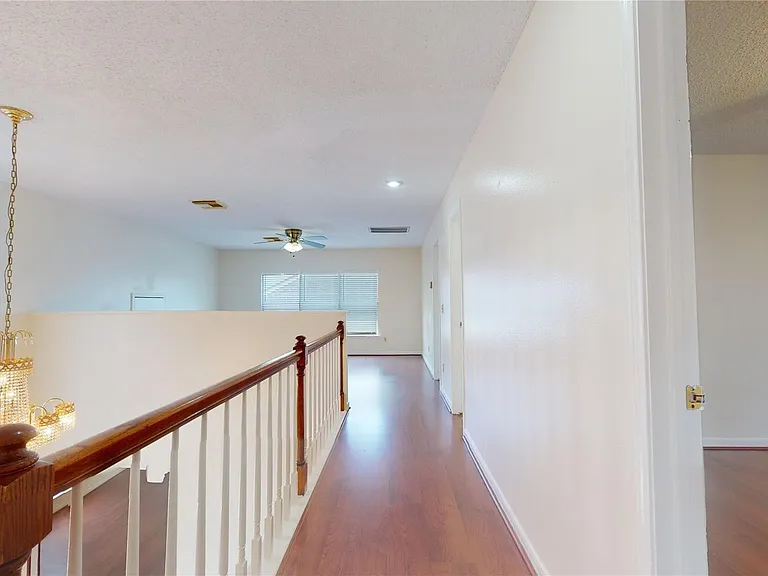 13202 Terralyn Way — Photo 9