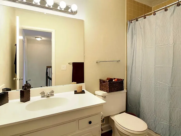 Ridgewood Townhomes — Photo 37