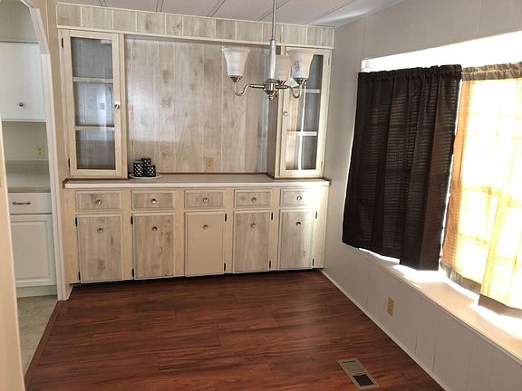 5th image of 149 Caloosa Lake Cir N