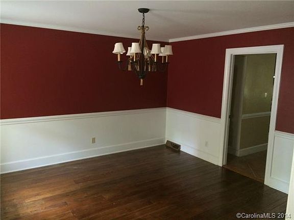 4th image of 3116 Valentine Ln