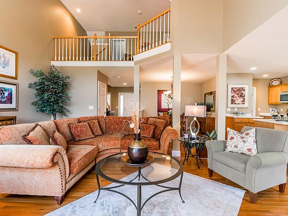 5th image of 36 Turnberry Road UNIT 36