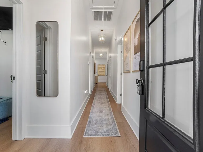 Georgia Pl — Photo 19