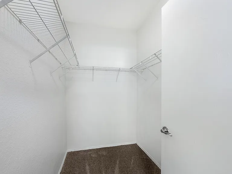 Bella Vista on Park — Photo 11