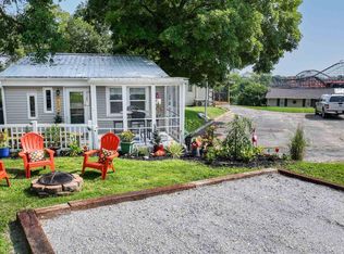 2371 Untalulti Dr, Monticello, IN 47960