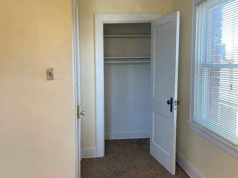 1815 Garden Ln — Photo 15