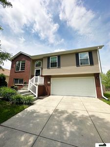 7957 S 17th St, Lincoln, NE, 68512