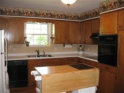 4th image of 959 Westwood Dr