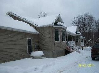 55 Nevin Rd, Newfoundland, PA 18445