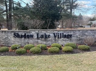 25 Claremont Ct, Red Bank, NJ