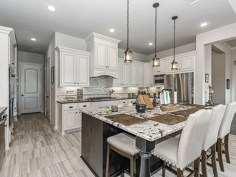 6110 Meadow Bluff Ct — Photo 9