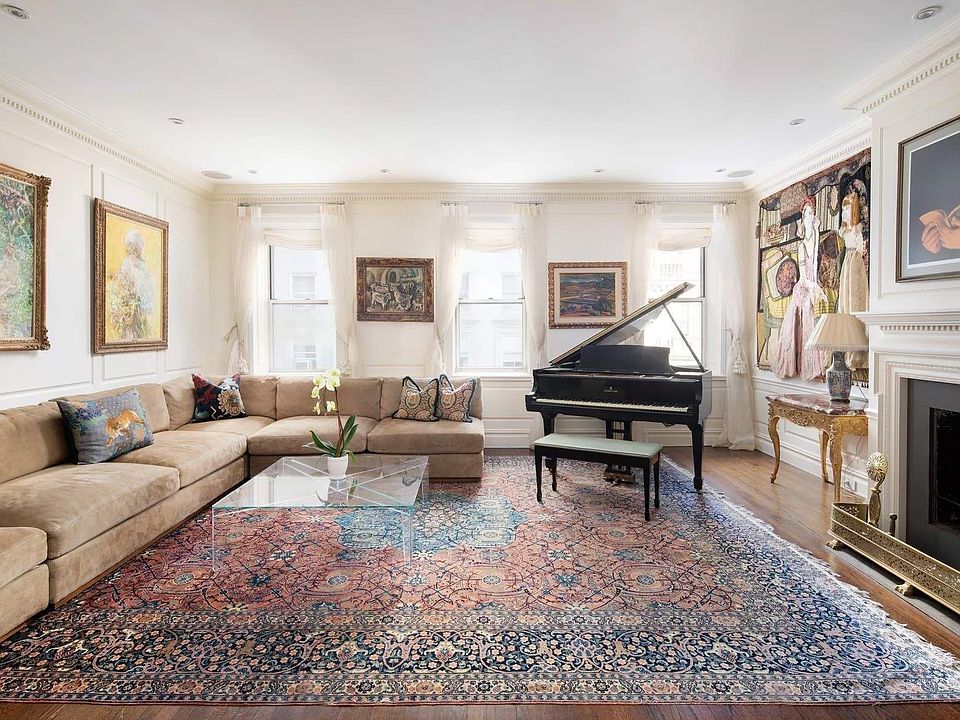 1st image of 4 E 82nd St APT 5