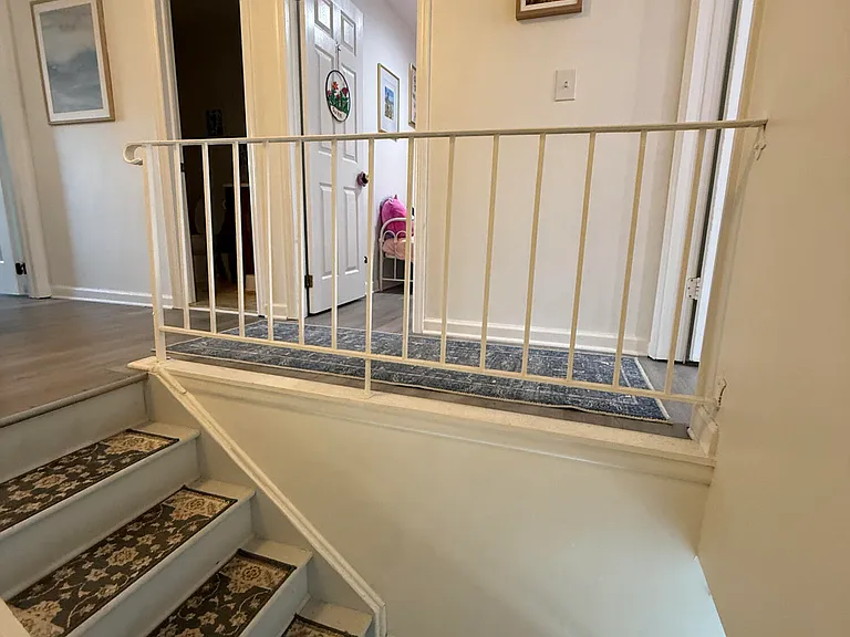 211 Clubhouse Dr — Photo 12