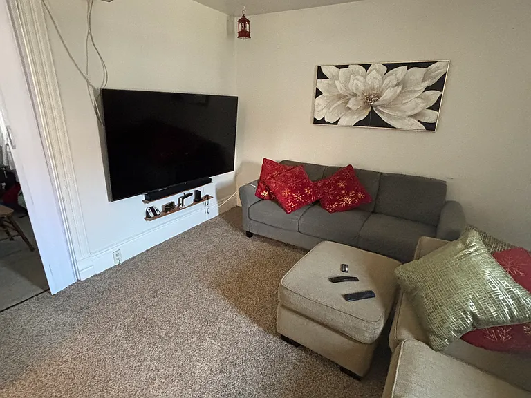 201 Mackinaw St #4 — Photo 8