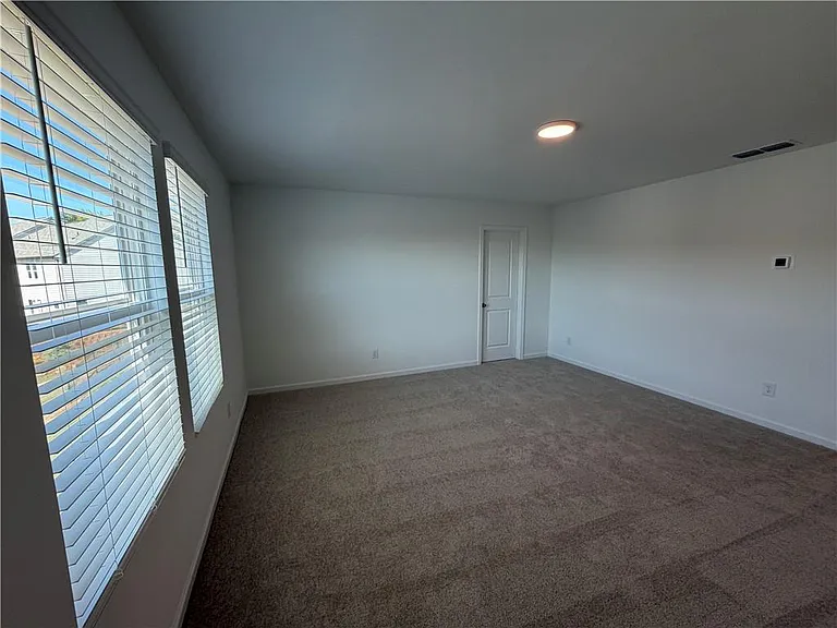 6715 Armonia Dr SW — Photo 15