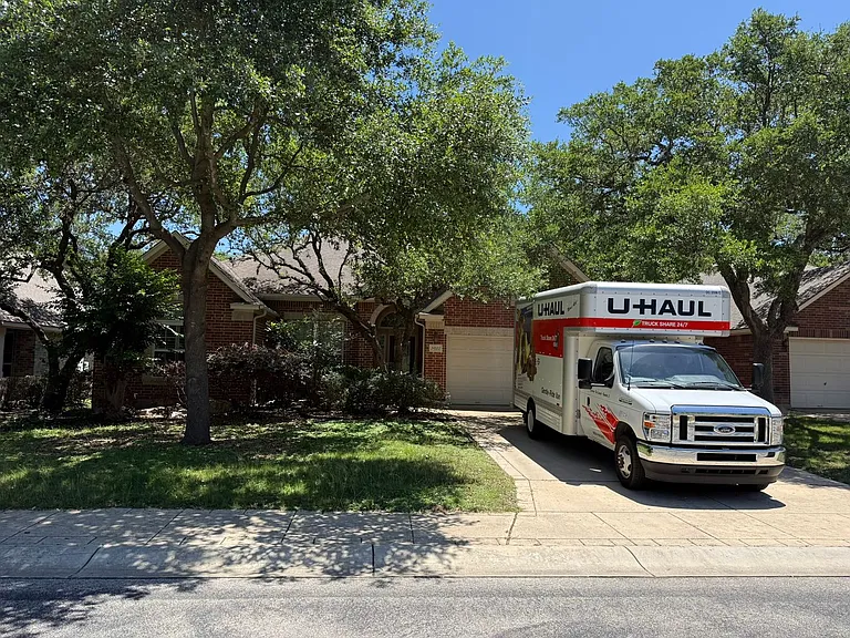 24922 Shinnecock Trl — Photo 1