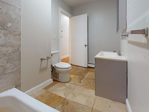 5th image of 40 Fayston St #1