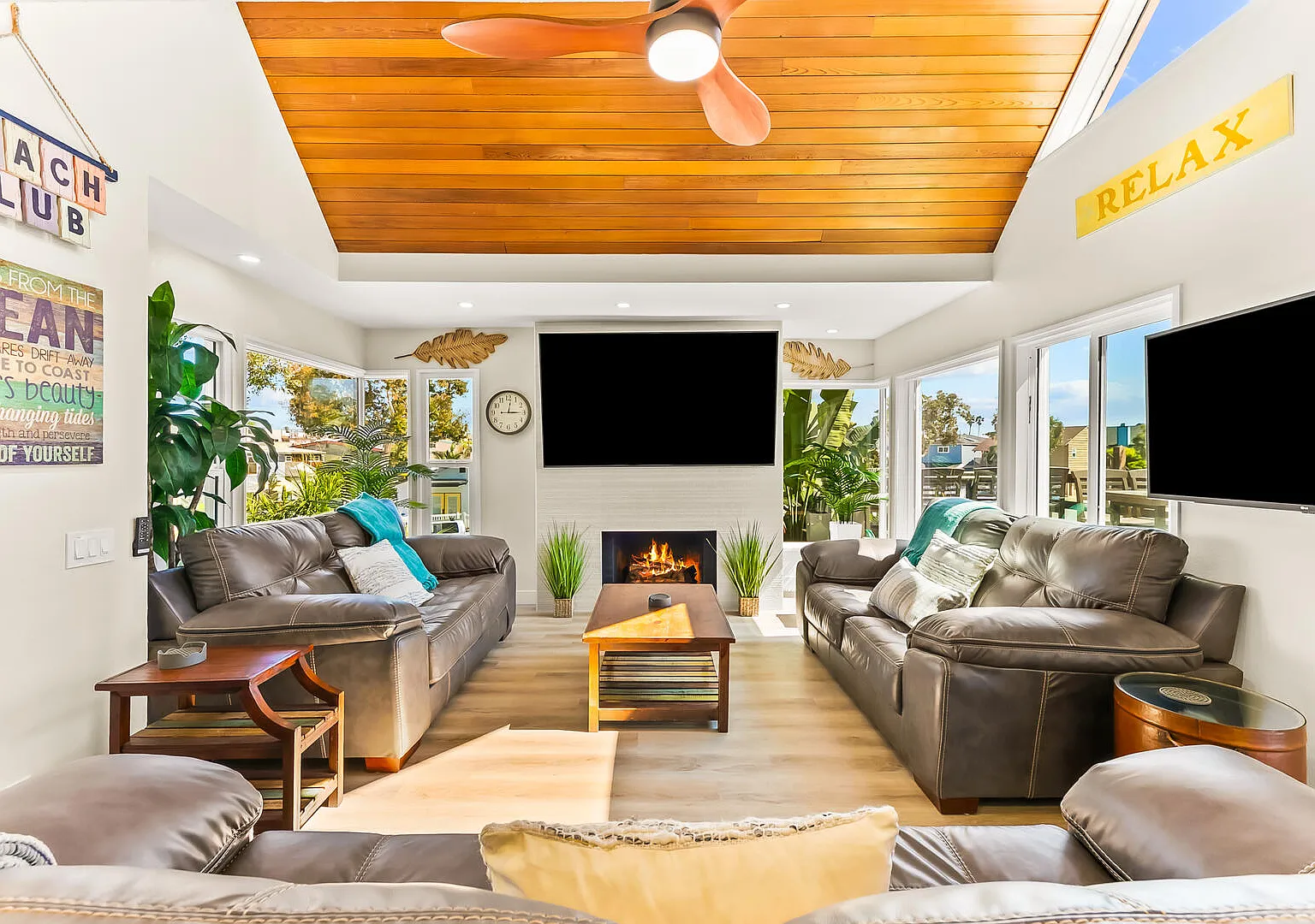 4 bed, 4.5 bath, 2139 sqft, $10,000 — Photo 3