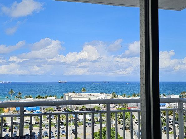 200 S Birch Rd APT 1012
