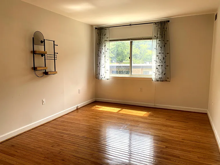 5113 Crossfield Ct #11 — Photo 8