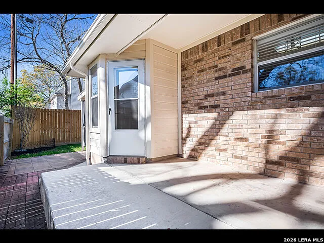 963 River Rock — Photo 31