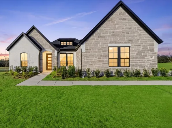 1430 Julian Dr, Van Alstyne, TX 75495