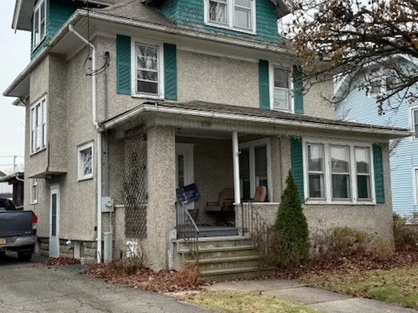 520 E Main St, Endicott, NY 13760