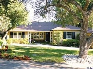 2110 Cross St, La Canada Flintridge, CA 91011