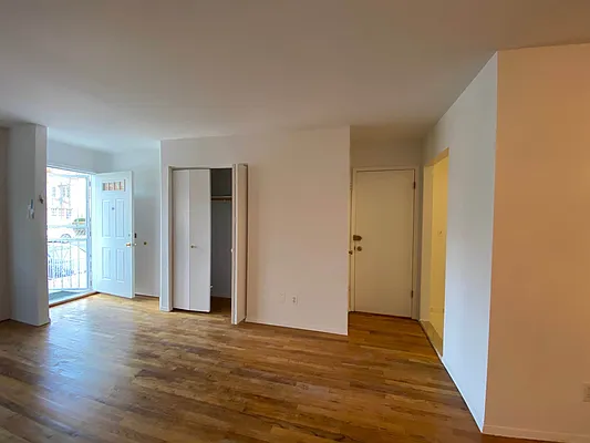 Rented by Douglas Elliman | media 22