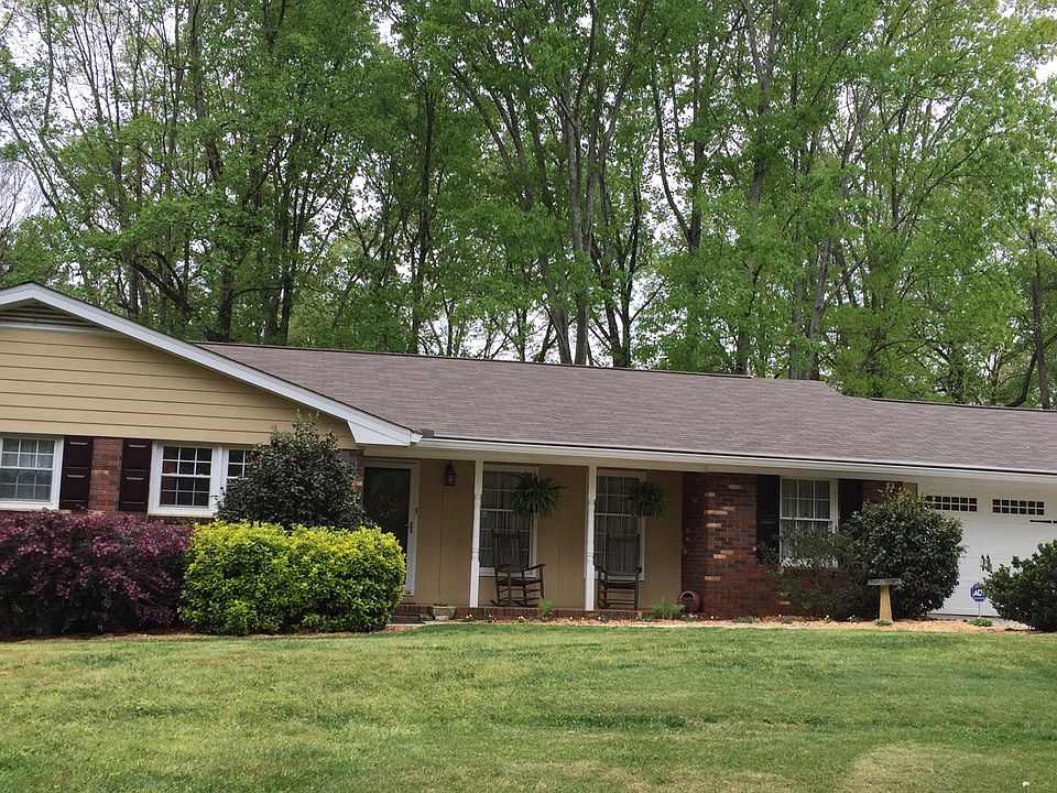 Beautiful Walton home. 