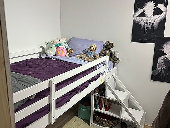 Kids bedroom
