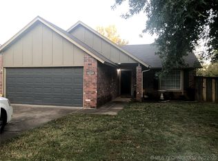 7509 S Maple Ave, Broken Arrow, OK 74011