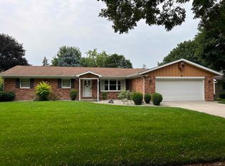 327 Nickless St, Frankenmuth, MI