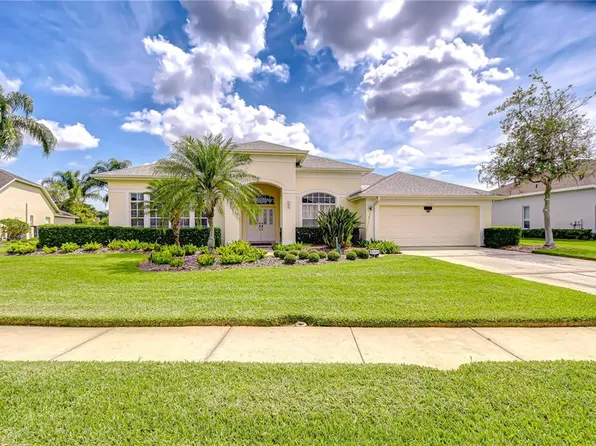 4304 Place Le Manes, Lutz, FL 33558
