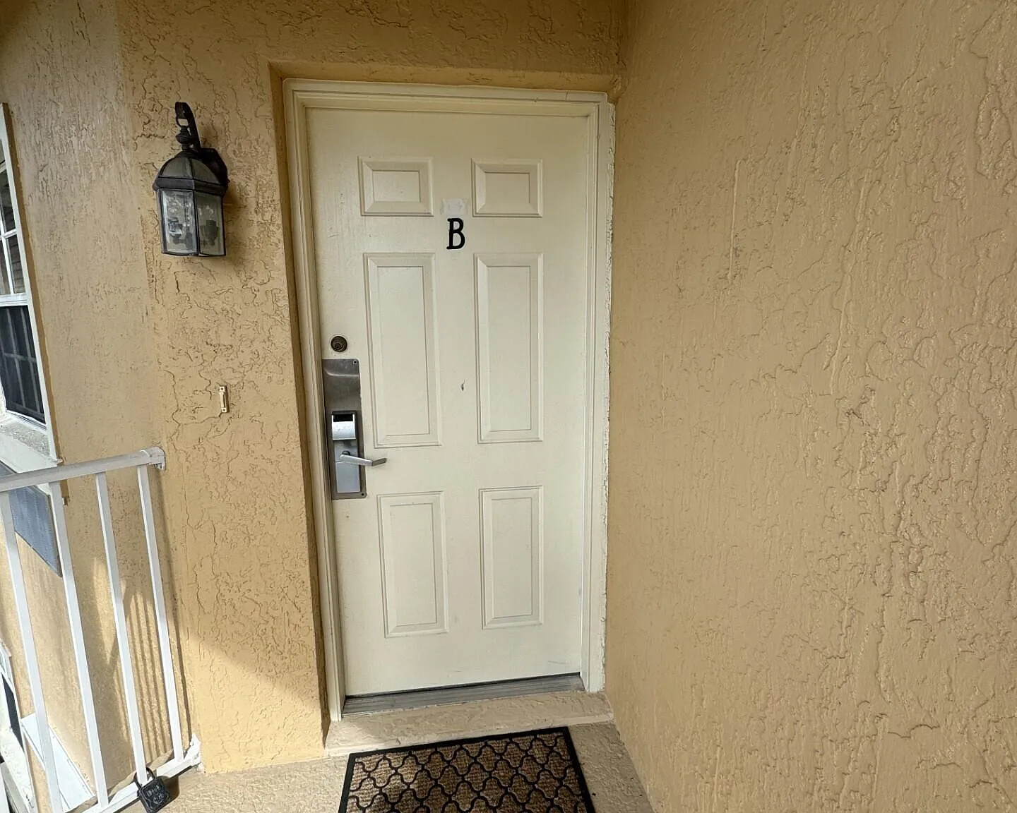 1 bed, 1.0 bath, 420 sqft, $1,250 — Photo 3