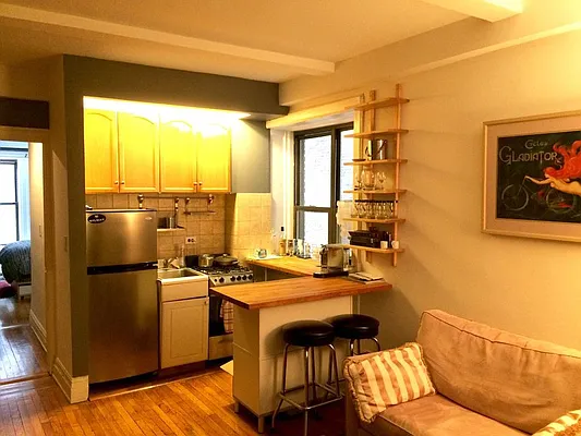 Rented by Ben Bay Realty Co. of Bay Ridge | media 9