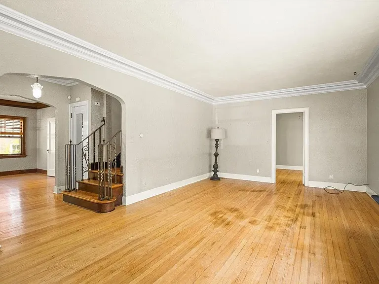 117 N Highland Ave — Photo 7