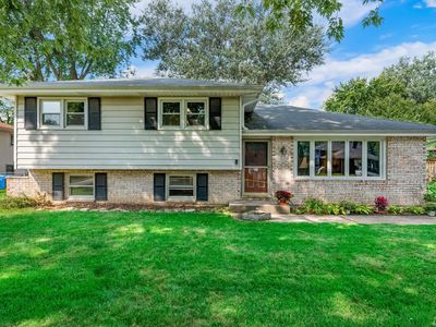 524 Michigan Ave, South Elgin, IL, 60177