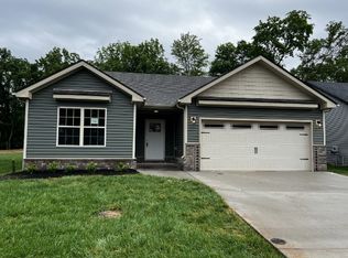 1141 Cardinal Creek Dr, Clarksville, TN 37040