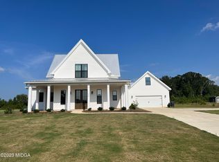 1404 Bunn Rd, Forsyth, GA 31029