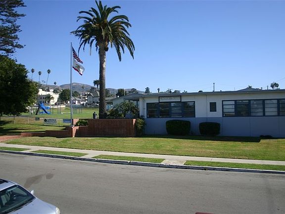92 S Ann Street View of school from apartment 1_11262012