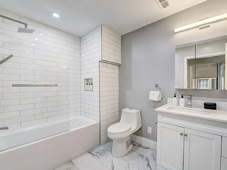 The Ledger Residences — Photo 42