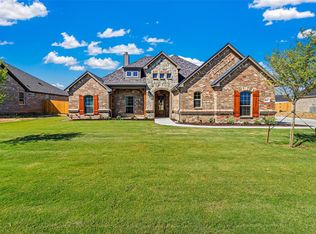 8829 Hidden Pond Dr, New Fairview, TX 76247
