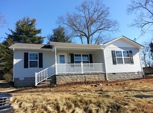 103 Nolan Rd, Oak Ridge, TN 37830