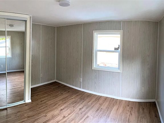 5th image of 4130 Ernest Dr