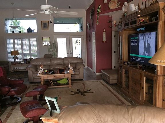 2nd image of 806 Monaco Dr