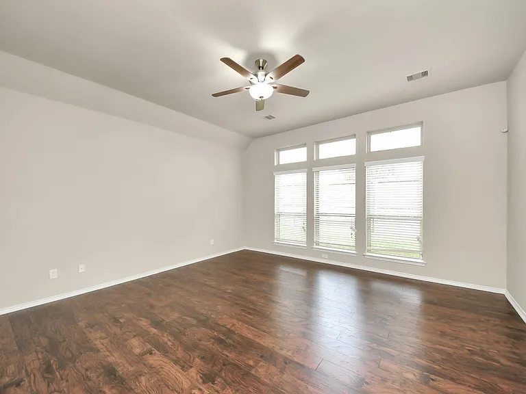 23918 Via Viale Dr — Photo 17