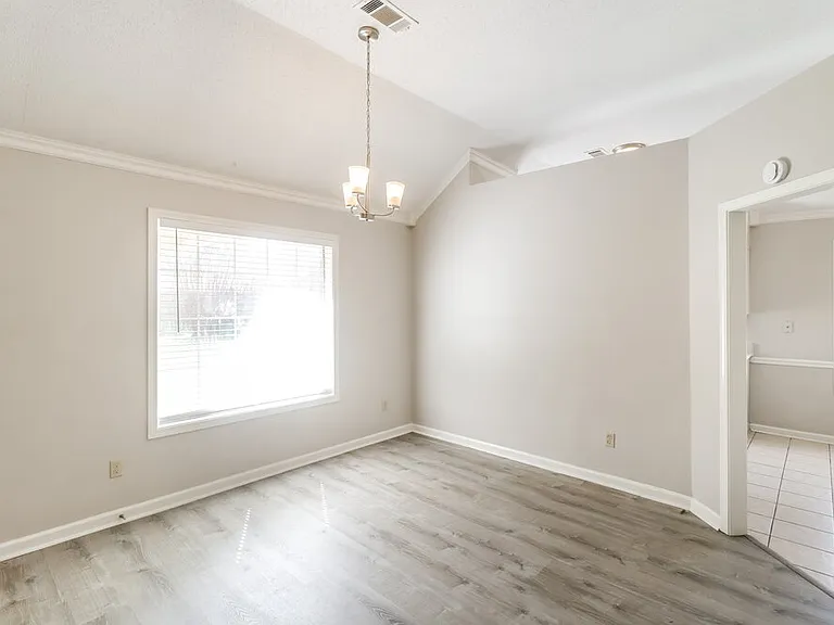 6665 Millgrove Park Dr — Photo 6