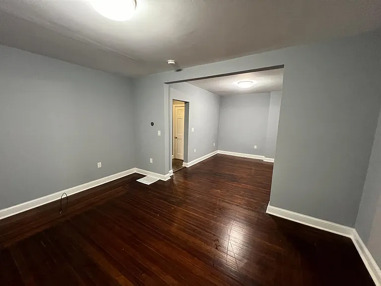 267 Sargeant St — Photo 5
